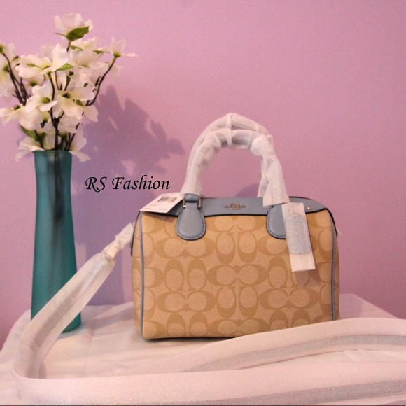 Authentic Coach Signature Mini Benett satchel - Picture 2 of 5